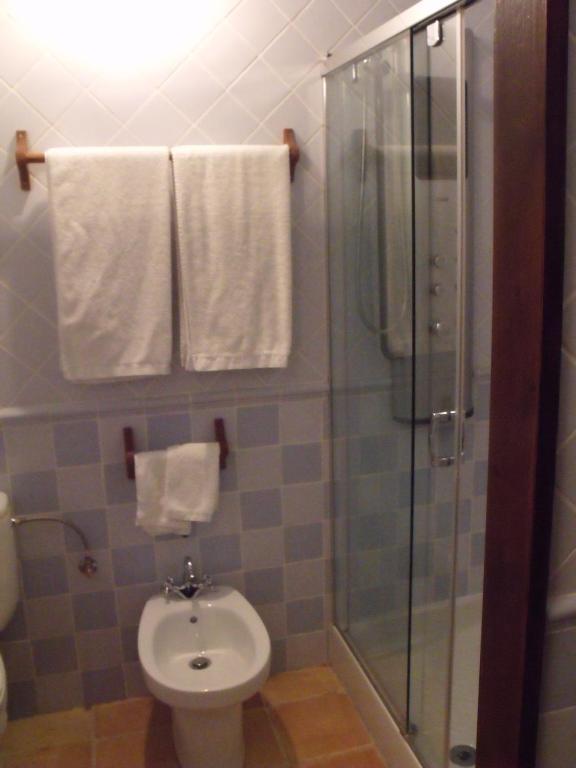 Hostal La Panavera El Perello  Bilik gambar